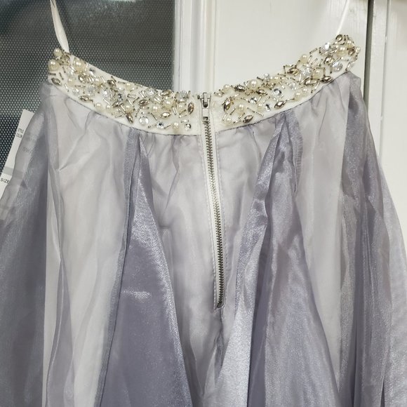 Say Yes to the Prom Tulle Silver/White Skirt - Picture 7 of 9